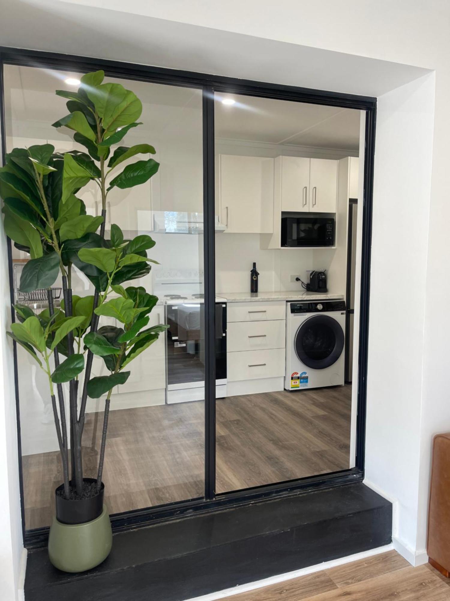 24c - Modern 2br In Apartment *
